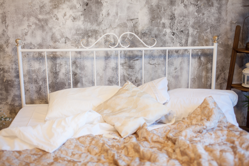 Кованые кровати, Кованая кровать Оливия 1.4 с одной спинкой